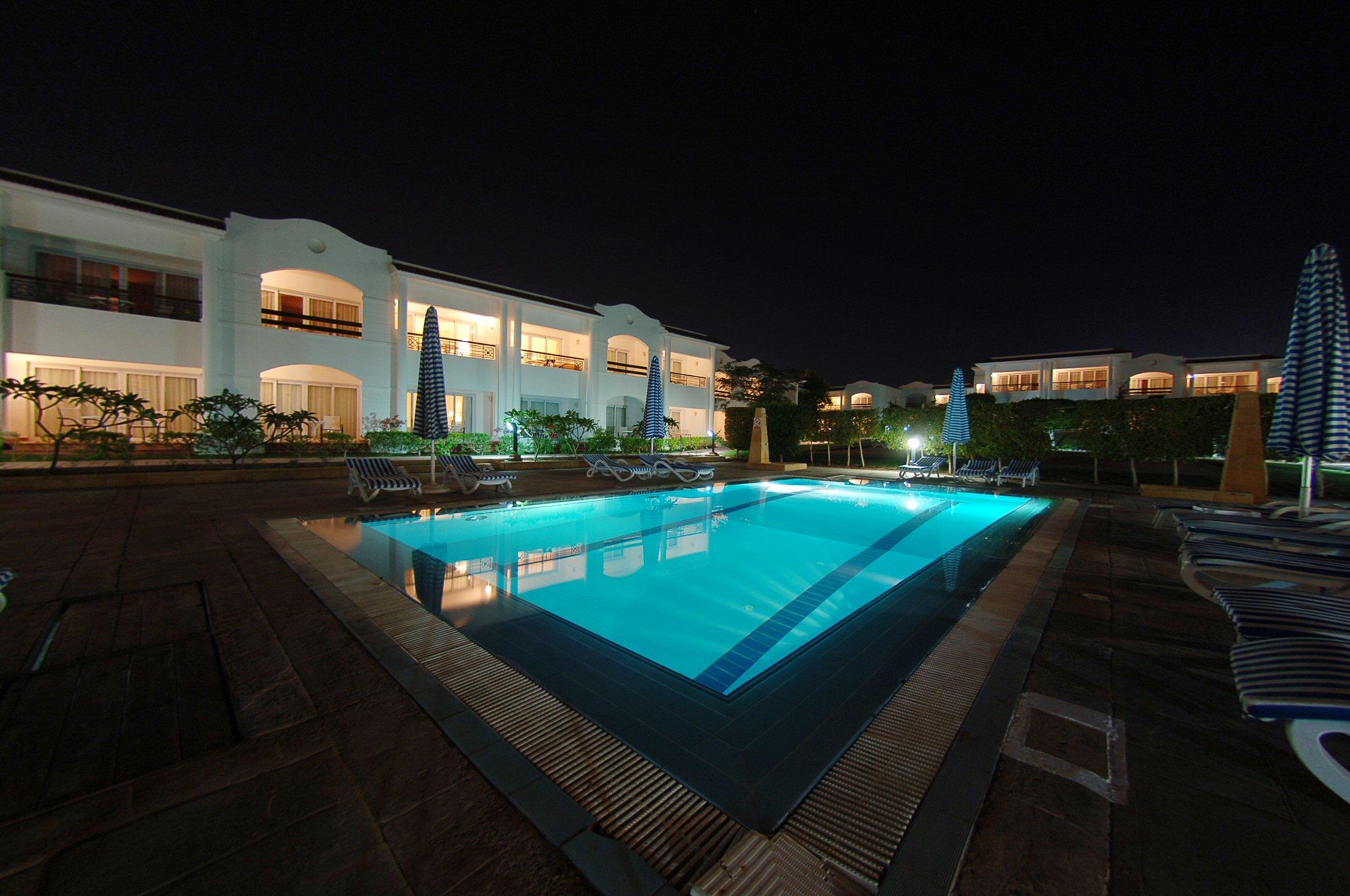 Hotel Jaz Sharm Dreams Exterior foto The swimming pool at the hotel